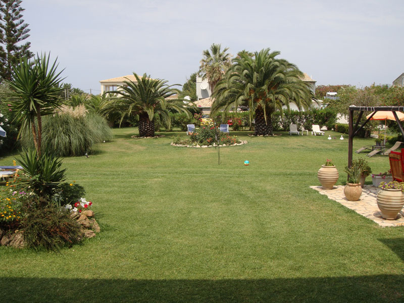 021 Villa Eleftheria Garden accommodation in corfu
