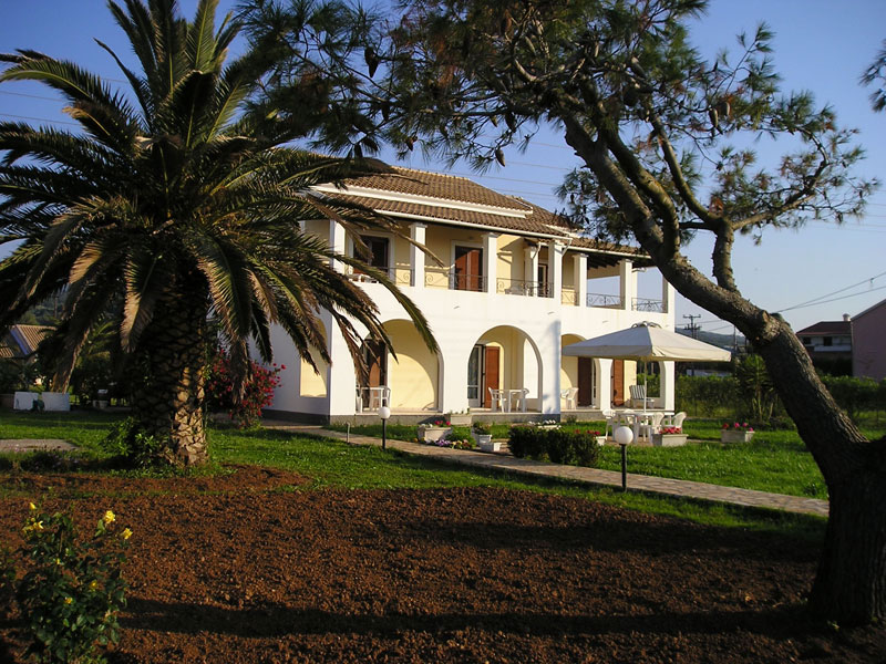 029 Villa Eleftheria Garden accommodation in corfu