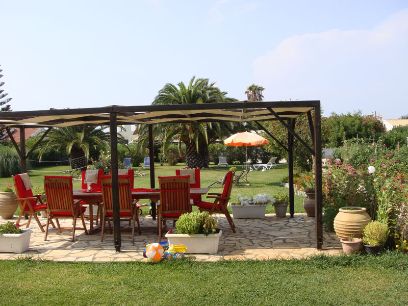009 Sitting Area in the Garden Villa Eleftheria accommodation in corfu